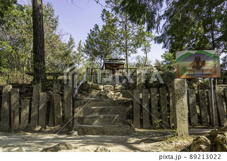 石上布都魂神社　本宮　岡山県赤磐市 89213022