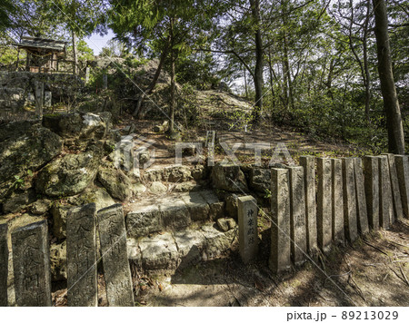 石上布都魂神社　本宮　岡山県赤磐市 89213029