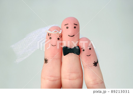 Fingers art of Happy couple to get married. Concept of stepson is joy about wedding. Fingers art of Happy couple to get married. Concept of stepson is joy about wedding. 89213031