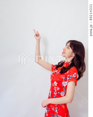 女性 メス 女の人 89214331