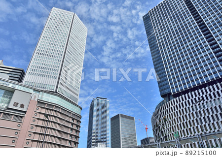大阪 梅田の都市風景 大阪 梅田の都市風景 89215100