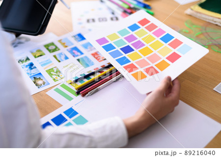 クリエイティブな職場 89216040