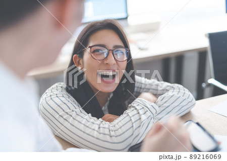 クリエイティブな職場 クリエイティブな職場 89216069