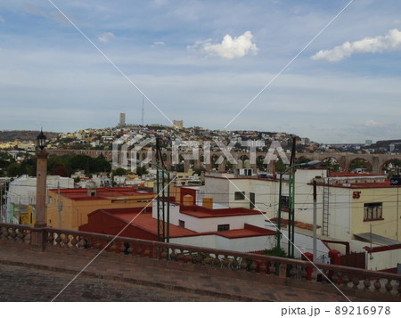 世界遺産　メキシコ合衆国　ケレタロ　水道橋4 89216978