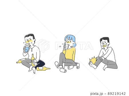 アルコールを大量に飲む人のセット　コミカルな手書きの人物　ベクター、温かみのある線画 89219142