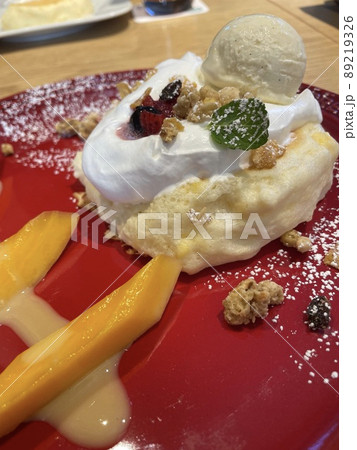 パパイヤのスフレパンケーキ 89219326