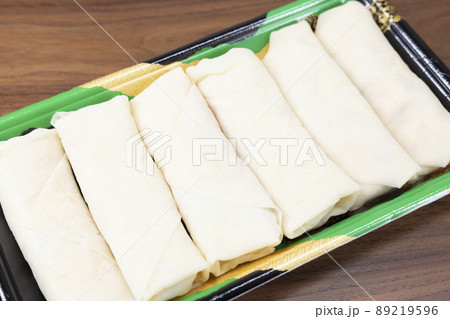 焼く前の生春巻 89219596