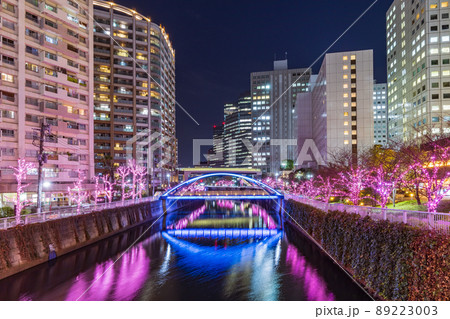 目黒川冬の桜イルミネーション　東京冬風景 89223003