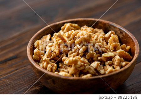 本場カリフォルニアで収穫されたくるみ!ゴロゴロしてボリューム満点 89225138