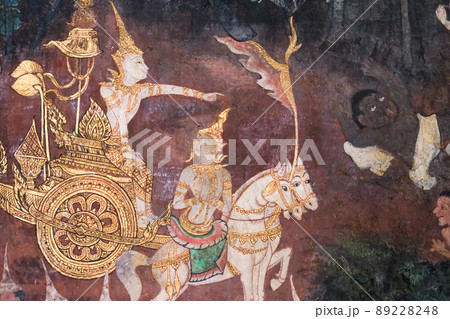 ブッダの一生を描いた古い壁画（バンコク国立博物館） 89228248