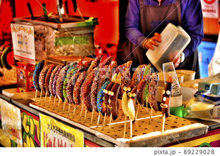 【神奈川】横須賀　お祭りでのチョコバナナの屋台 89229028