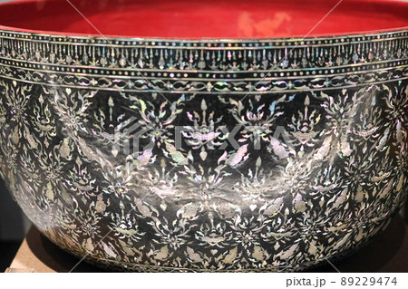 タイの伝統工芸：螺鈿工芸・螺鈿細工（バンコク国立博物館） 89229474