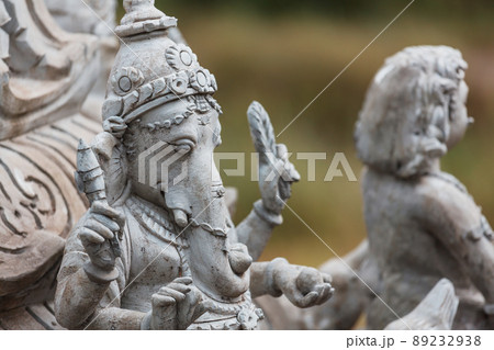 Hindu statue Hindu statue 89232938