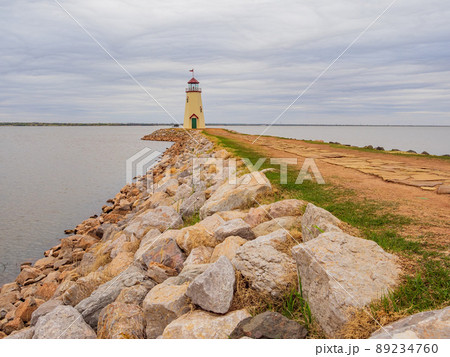 Overcast view of the lighthouse of Lake Hefner 89234760
