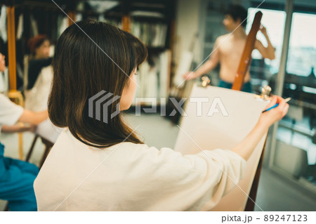 美大予備校 89247123
