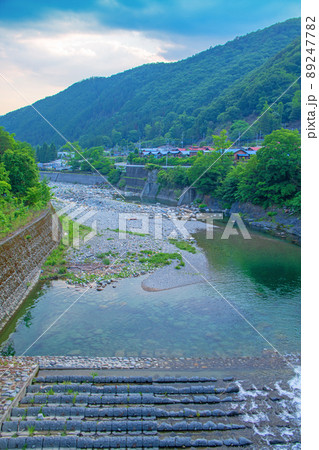 足尾　砂畑入口バス停付近からの眺め　渡良瀬川下流　初夏の風景　　　 89247782