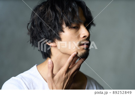 ビューティー 若い 男性 ビューティー 若い 男性 89252849
