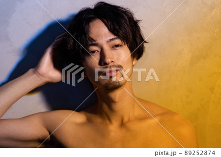 ビューティー 若い 男性 ビューティー 若い 男性 89252874