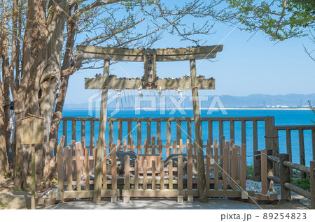 志賀海神社の遥拝所と亀石 志賀海神社の遥拝所と亀石 89254823