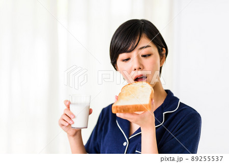 女性の暮らし ラフスタイル編 女性の暮らし ラフスタイル編 89255537