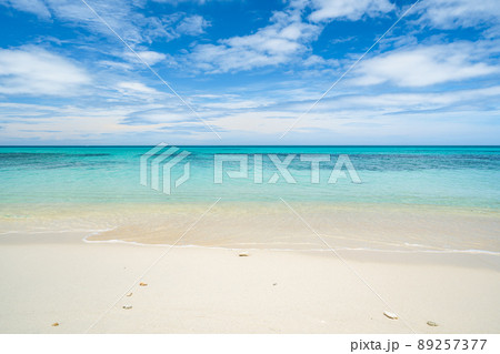 宮古島・池間島 美しい砂浜 フナクスビーチ 宮古島・池間島 美しい砂浜 フナクスビーチ 89257377