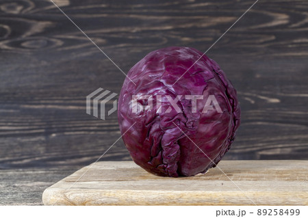 red ripe cabbage lying in the kitchen during cooking red ripe cabbage lying in the kitchen during cooking 89258499