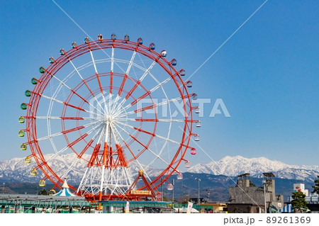 ミラージュランドより観覧車と立山 89261369