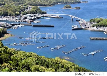 針尾公園からの風景 養殖いかだ群(食料の安全保障関連)長島町鷹巣 出水郡 鹿児島県 針尾公園からの風景 養殖いかだ群(食料の安全保障関連)長島町鷹巣 出水郡 鹿児島県 89262202