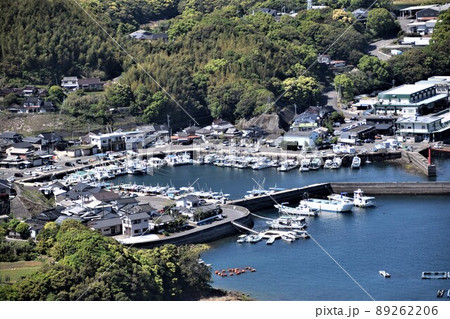 針尾公園からの風景　養殖いかだ群（食料の安全保障関連）長島町鷹巣　出水郡　鹿児島県 89262206