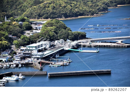 針尾公園からの風景　養殖いかだ群（日本の漁業：将来の姿がここに！）長島町鷹巣　出水郡　鹿児島県 89262207