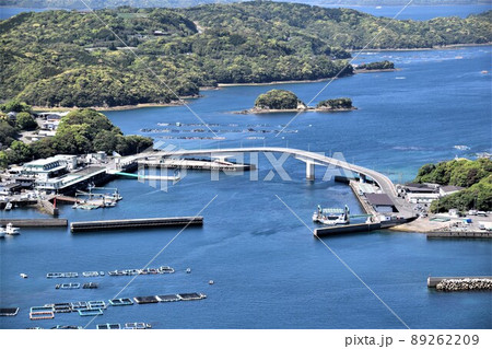 針尾公園からの風景　養殖いかだ群（日本の漁業：将来の姿がここに！）長島町鷹巣　出水郡　鹿児島県 89262209
