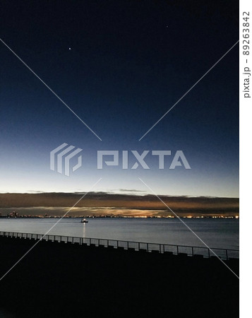 夜明けの海 89263842