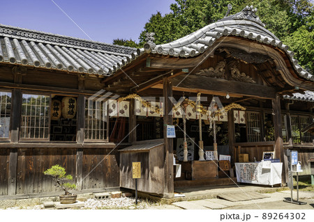 牛窓神社　拝殿　岡山県瀬戸内市 89264302