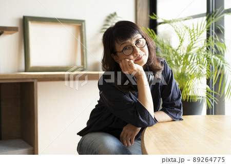 50代女性のポートレート 50代女性のポートレート 89264775