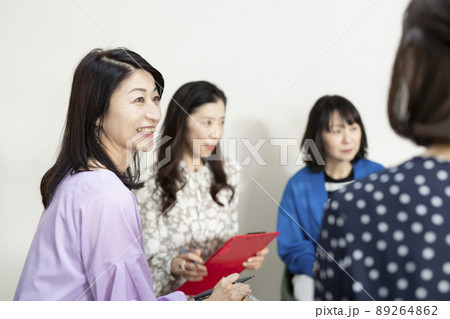 女性のセッションシーン 89264862