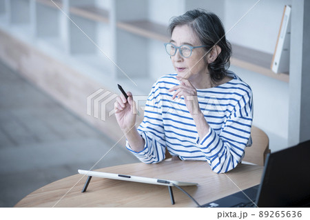 シニアクリエイター シニアクリエイター 89265636