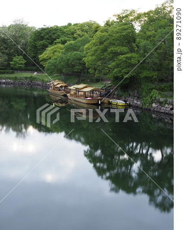 大阪城京橋口の新緑と御座船 大阪城京橋口の新緑と御座船 89271090