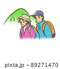 登山する男女 89271470