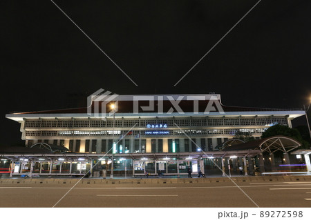 鉄道駅 鉄道駅舎 電車の駅 89272598