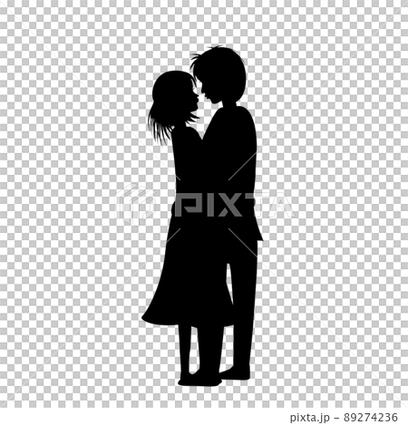 キスしようとするカップルのシルエット 89274236