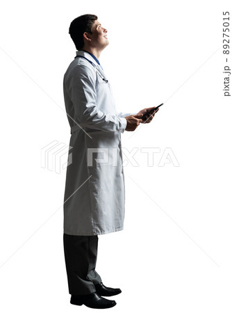 doctor with a tablet computer 89275015