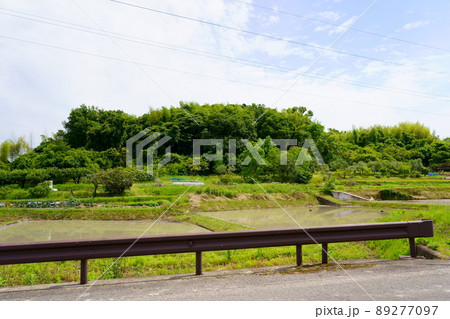 伝山背大兄王の墓所／富郷陵墓参考地（奈良県生駒郡斑鳩町） 89277097