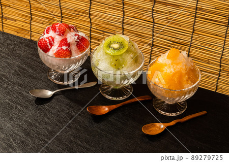 かき氷　Shaved ice that Asian foods 89279725