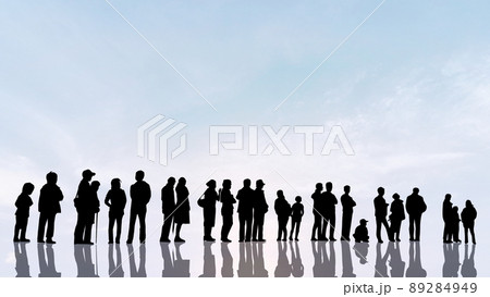行列する人々_白い空背景 89284949