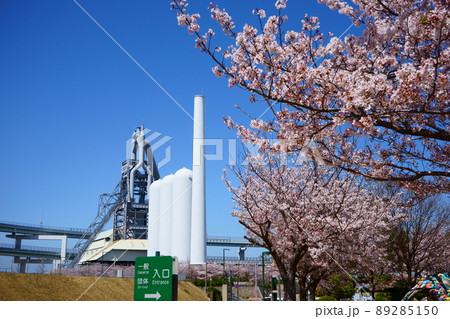 桜と東田第一高炉跡 桜と東田第一高炉跡 89285150