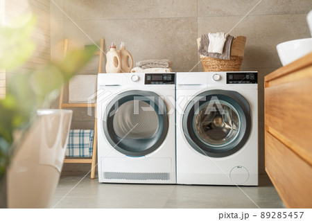Interior of a real laundry room 89285457