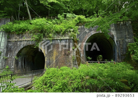 旧信越線廃線跡の碓氷峠横川寄りのアプトの道の熊ノ平駅 89293653