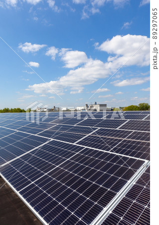 the solar panels on the roof 89297065