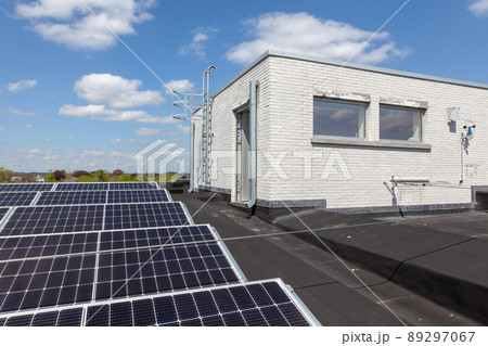 the solar panels on the roof 89297067