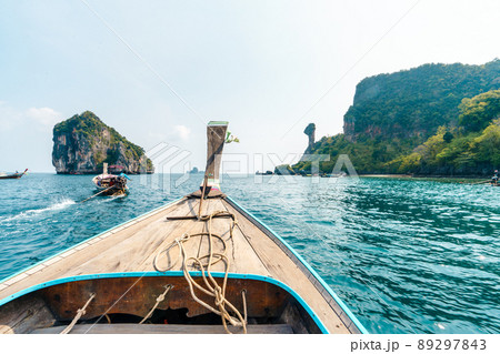 Boat trips on the seas and islands,Travel on a long-tail boat 89297843